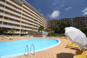 Luxury Holiday Apartment with Balcony and Pool